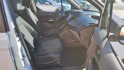 Ford Transit Connect 2019 - 16900 EUR, 240235 km - AUTO.MOTO.pt - 240235km - foto 16 de 24