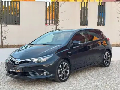 Toyota Auris 2016 - 15950 EUR, 82891 km - AUTO.MOTO.pt - 82891km - foto 3 de 26