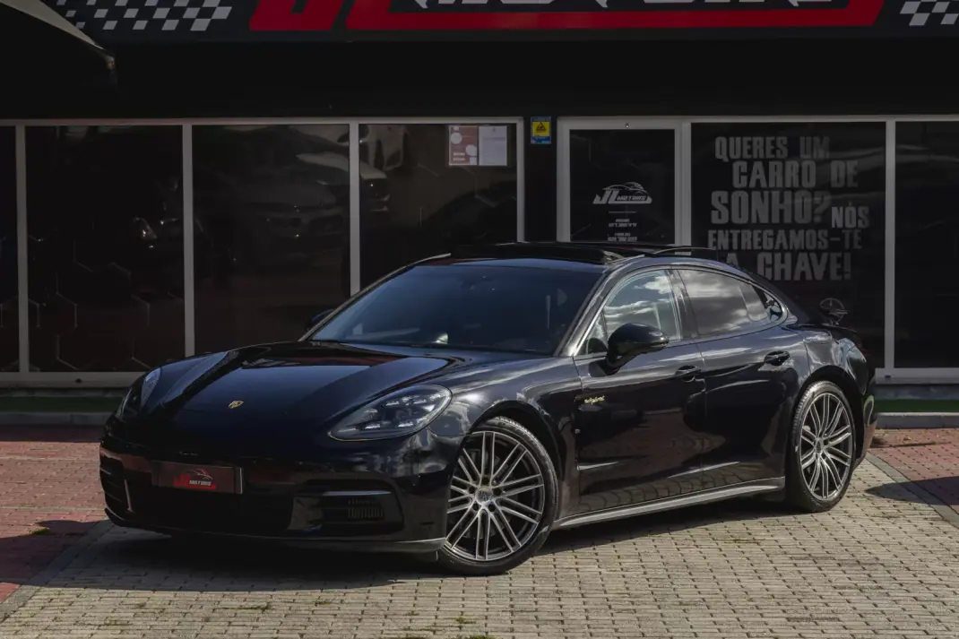 Porsche Panamera 2019 - 61900 EUR, 108300 km - 108300km - foto 2 de 46