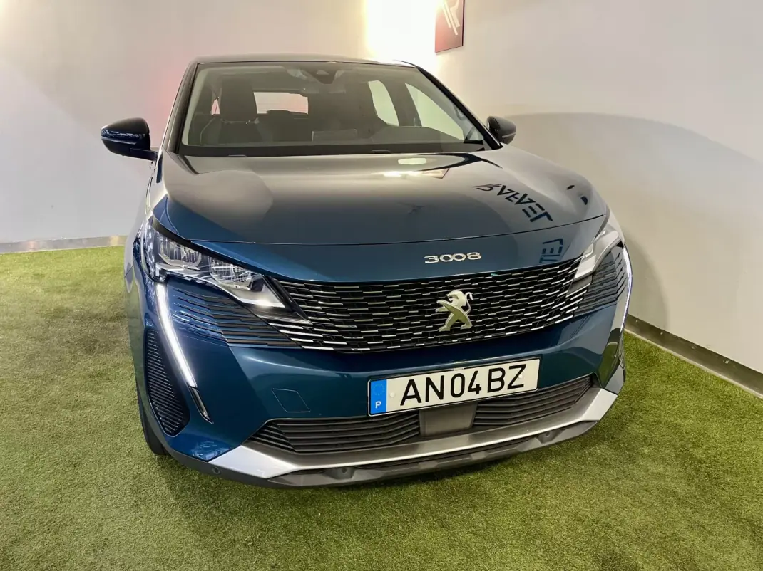 Peugeot 3008 2021 - 21500 EUR, 38000 km - AUTO.MOTO.pt - 38000km - foto 4 de 29