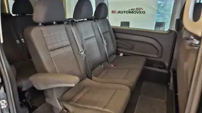 Mercedes-Benz Vito Tourer 2019 - 34900 EUR, 99800 km - AUTO.MOTO.pt - 99800km - foto 27 de 29