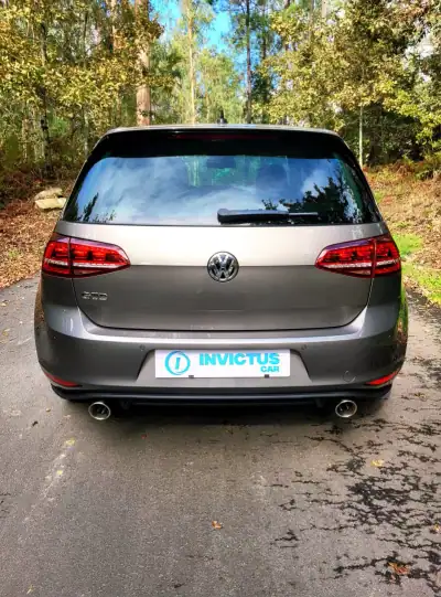 Volkswagen Golf 2015 - 16990 EUR, 218000 km - AUTO.MOTO.pt - 218000km - foto 11 de 25