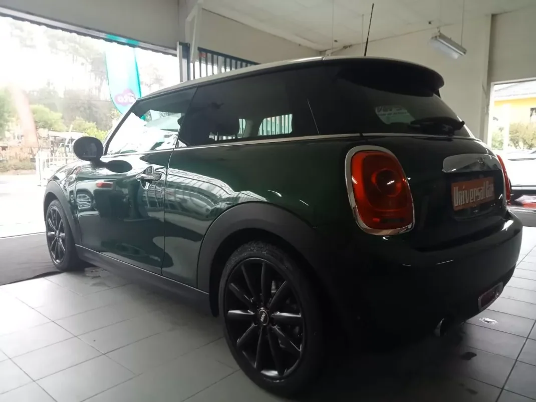 MINI Cooper 2014 - 14900 EUR, 146000 km - AUTO.MOTO.pt - 146000km - foto 7 de 23