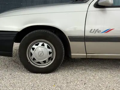 Opel Kadett 1991 - 1950 EUR, 48000 km - AUTO.MOTO.pt - 48000km - foto 3 de 15