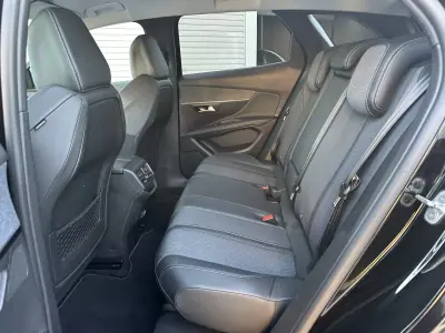 Peugeot 3008 2021 - 24900 EUR, 260000 km - 260000km - foto 56 de 67