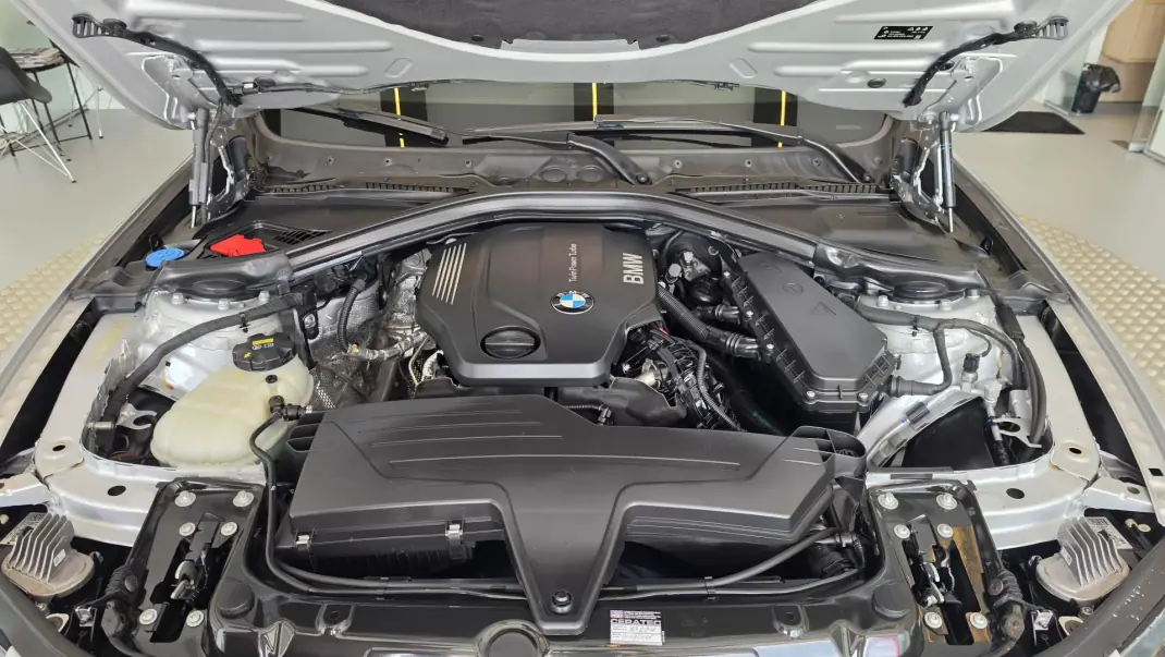 BMW 420 Gran Coupé 2017 - 24900 EUR, 161293 km - AUTO.MOTO.pt - 161293km - foto 28 de 62