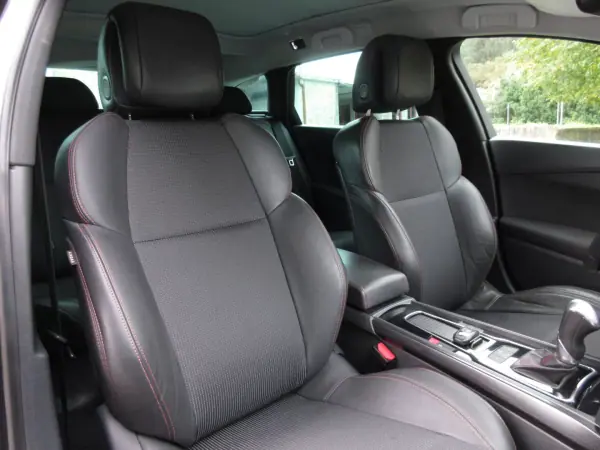 Peugeot 508 SW 2018 - 16990 EUR, 162000 km - AUTO.MOTO.pt - 162000km - foto 39 de 62
