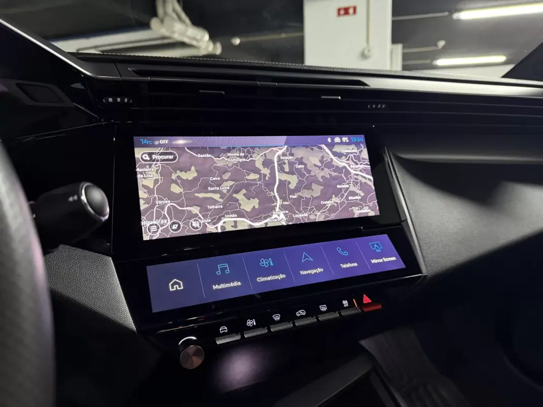 Peugeot 408 2022 - 28990 EUR, 46900 km - AUTO.MOTO.pt - 46900km - foto 24 de 30