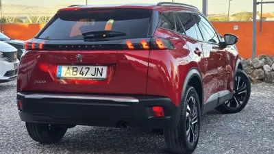 Peugeot 2008 2020 - 17500 EUR, 51350 km - AUTO.MOTO.pt - 51350km - foto 3 de 22