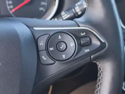 Opel Grandland X 2020 - 17990 EUR, 65073 km - AUTO.MOTO.pt - 65073km - foto 16 de 38