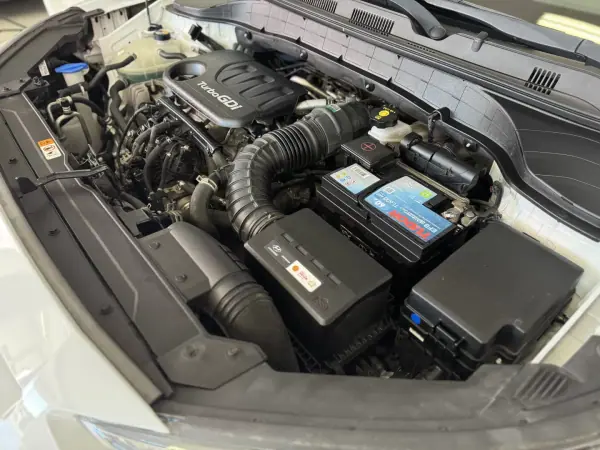 Hyundai Kauai 2019 - 15450 EUR, 78421 km - AUTO.MOTO.pt - 78421km - foto 10 de 37