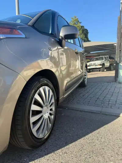 Citroën C3 Picasso 2010 - 10900 EUR, 187511 km - AUTO.MOTO.pt - 187511km - foto 11 de 31