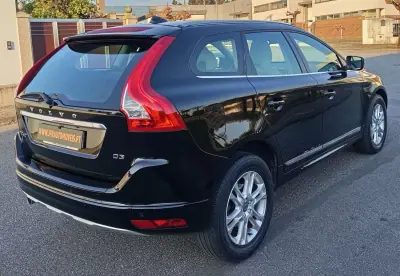 Volvo XC 60 2015 - 17990 EUR, 134200 km - AUTO.MOTO.pt - 134200km - foto 7 de 21