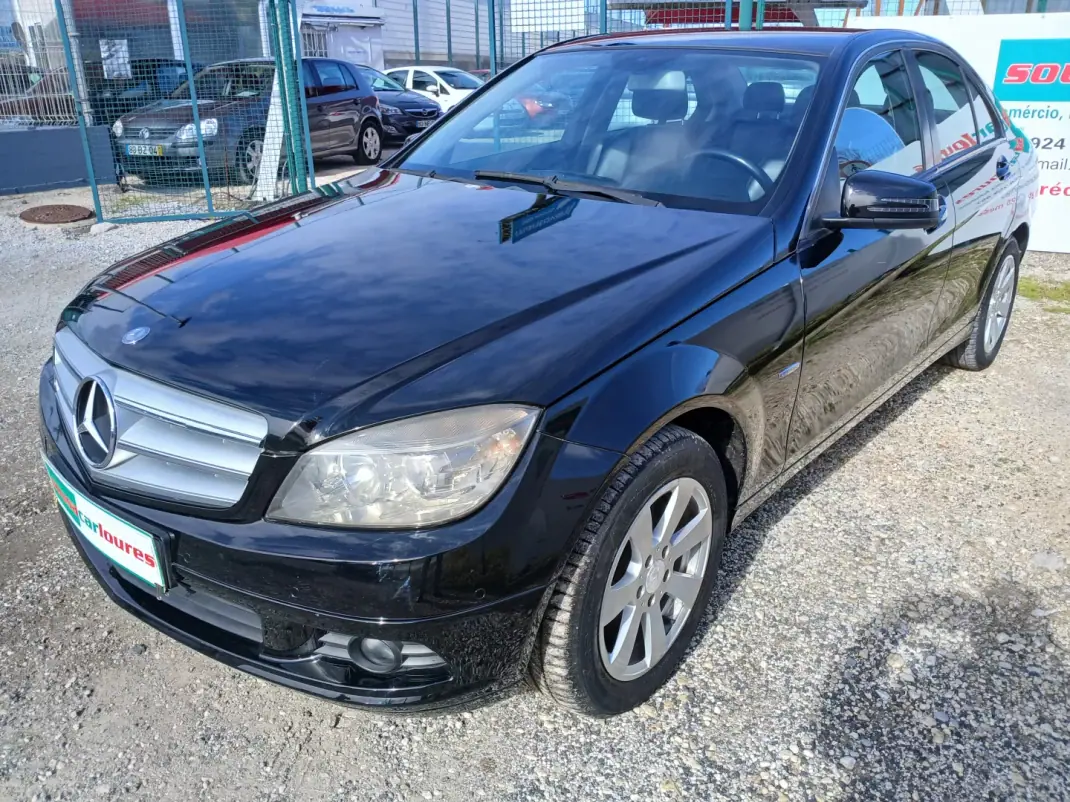 Mercedes-Benz C 200 2010 - 10250 EUR, 208074 km - AUTO.MOTO.pt - 208074km - foto 2 de 23