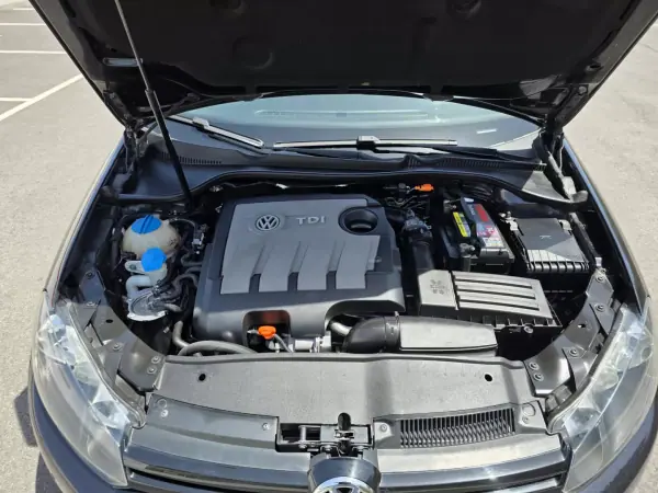 Volkswagen Golf Variant 2012 - 7900 EUR, 163000 km - AUTO.MOTO.pt - 163000km - foto 13 de 15