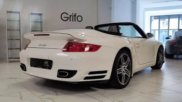 Porsche 997 2007 - 109000 EUR, 39000 km - AUTO.MOTO.pt - 39000km - foto 25 de 55