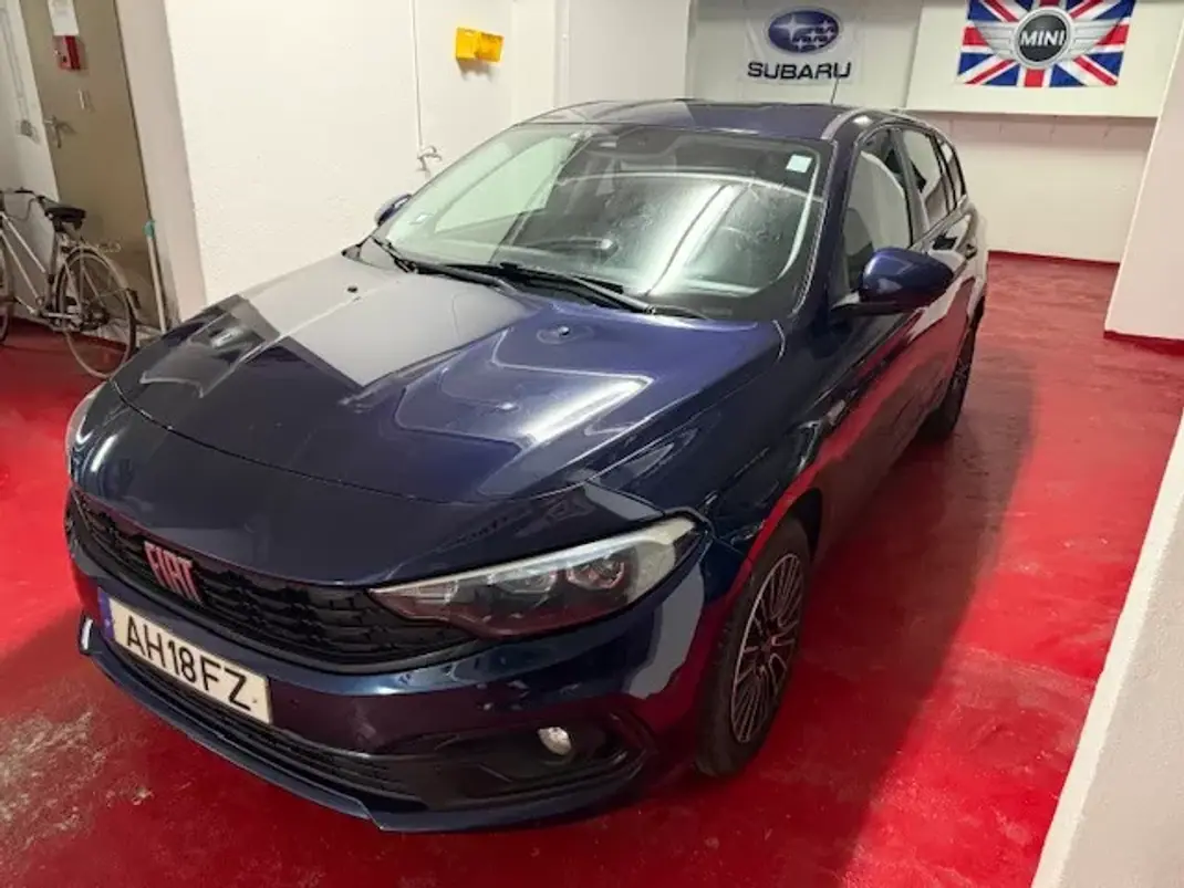 Fiat Tipo Station Wagon 2021 - 10750 EUR, 98000 km - AUTO.MOTO.pt - 98000km - foto 3 de 28