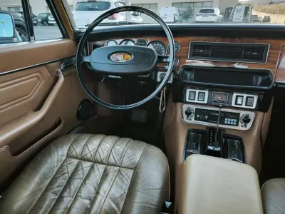 Jaguar XJ6 1976 - 24950 EUR, 47777 km - AUTO.MOTO.pt - 47777km - foto 6 de 60