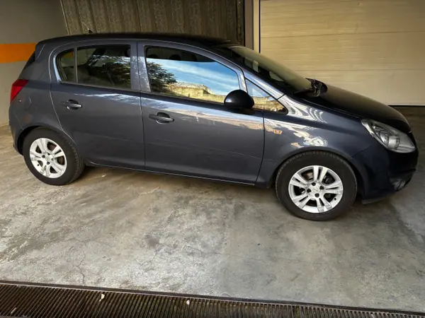 Opel Corsa 1.3 CDTi Enjoy EcoFLEX 2010 Diesel