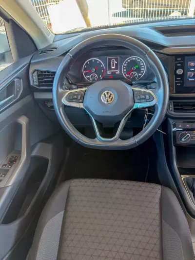 Volkswagen T-Cross 2019 - 18500 EUR, 43397 km - AUTO.MOTO.pt - 43397km - foto 23 de 24
