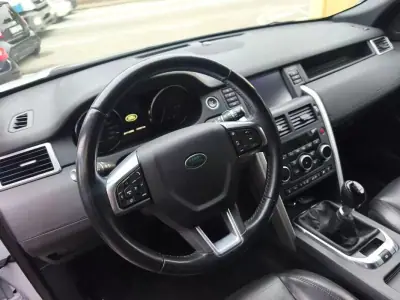 Land Rover Discovery Sport 2016 - 22500 EUR, 178000 km - AUTO.MOTO.pt - 178000km - foto 19 de 33