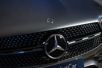 Mercedes-Benz GLC 300 2020 - 44000 EUR, 147000 km - AUTO.MOTO.pt - 147000km - foto 5 de 18