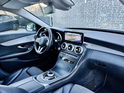 Mercedes-Benz C 300 2020 - 23990 EUR, 172500 km - foto 2 de 16