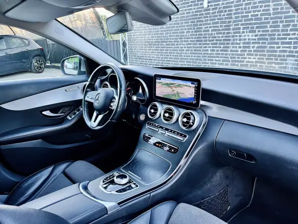 Mercedes-Benz C 300 De Avantgarde 2020 Hybrid Plug-In