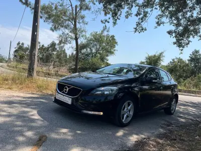 Volvo V40 2017 - 120000km
