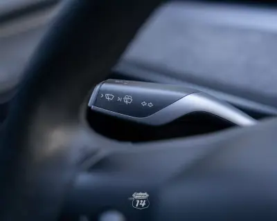 Tesla Model 3 2022 - 32990 EUR, 121900 km - AUTO.MOTO.pt - 121900km - foto 11 de 36
