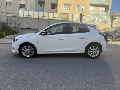 Opel Corsa 2021 - 8950 EUR, 235000 km - AUTO.MOTO.pt - 235000km - foto 8 de 14