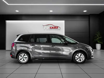 Citroën C4 Spacetourer 2022 - 22950 EUR, 70000 km - AUTO.MOTO.pt - 70000km - foto 18 de 22