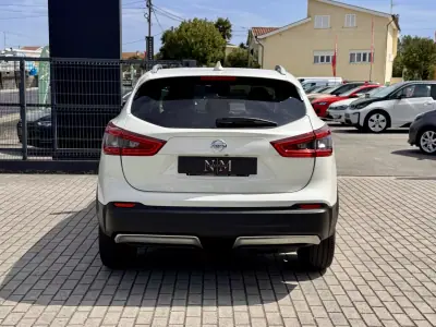 Nissan Qashqai 2019 - 19990 EUR, 93000 km - 93000km - foto 4 de 16