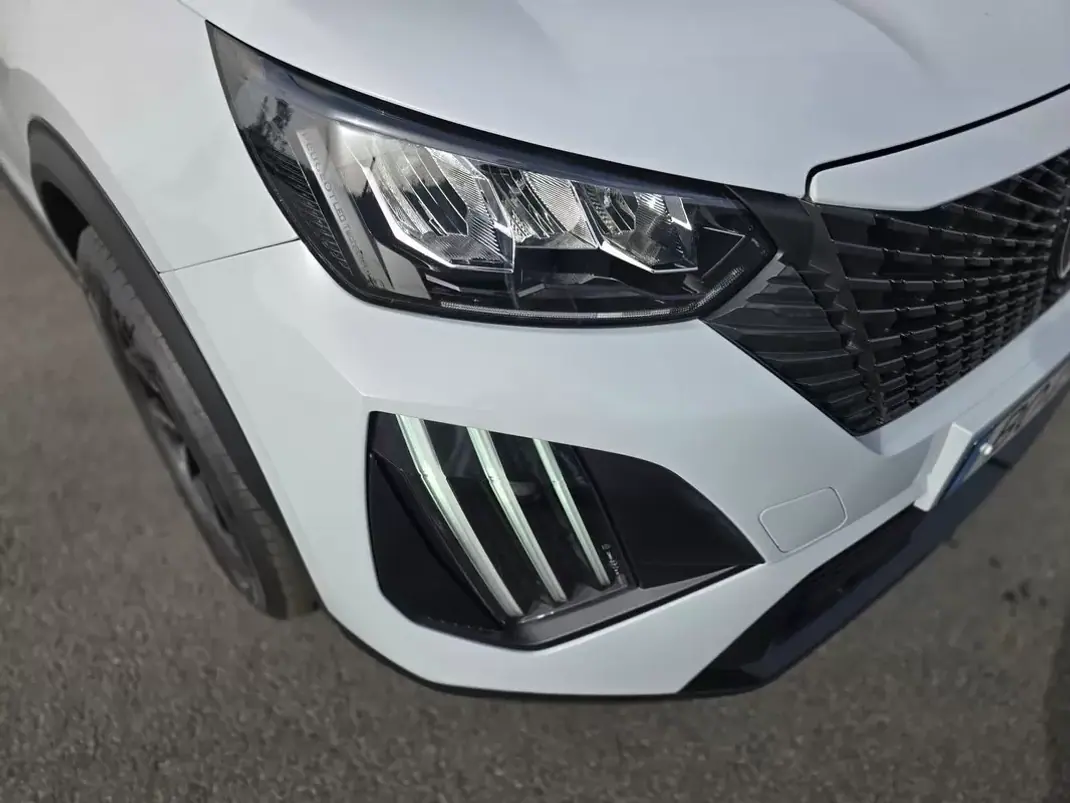 Peugeot 2008 2024 - 18500 EUR, 10965 km - AUTO.MOTO.pt - 10965km - foto 10 de 34