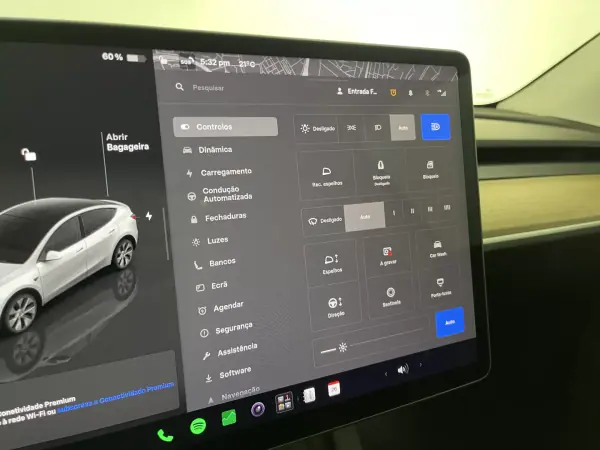 Tesla Model Y 2023 - 39500 EUR, 48000 km - 48000km - foto 36 de 43