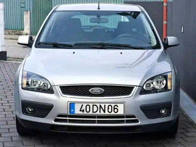 Ford Focus 2007 - 6950 EUR, 158684 km - AUTO.MOTO.pt - 158684km - foto 4 de 36