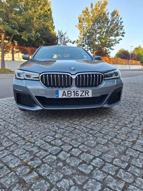 BMW 530 2020 - 30450 EUR, 134000 km - 134000km - foto 6 de 15