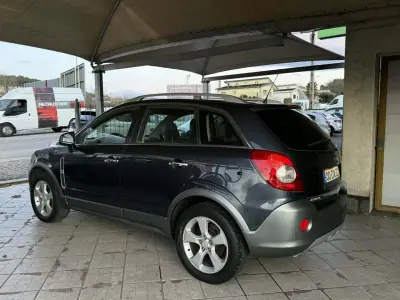 Opel Antara 2007 - 9700 EUR, 172390 km - AUTO.MOTO.pt - 172390km - foto 3 de 18