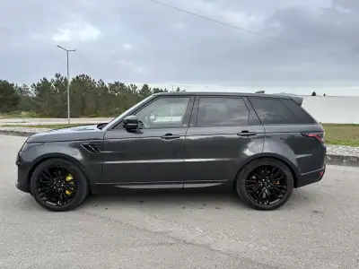 Land Rover Range Rover Sport 2019 - 59990 EUR, 129000 km - AUTO.MOTO.pt - 129000km - foto 3 de 13