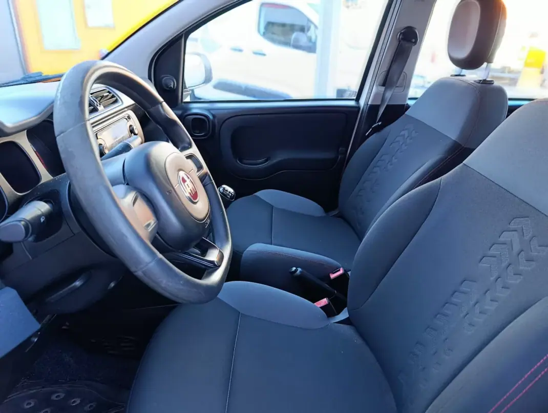 Fiat Panda 2019 - 9750 EUR, 143708 km - 143708km - foto 7 de 12