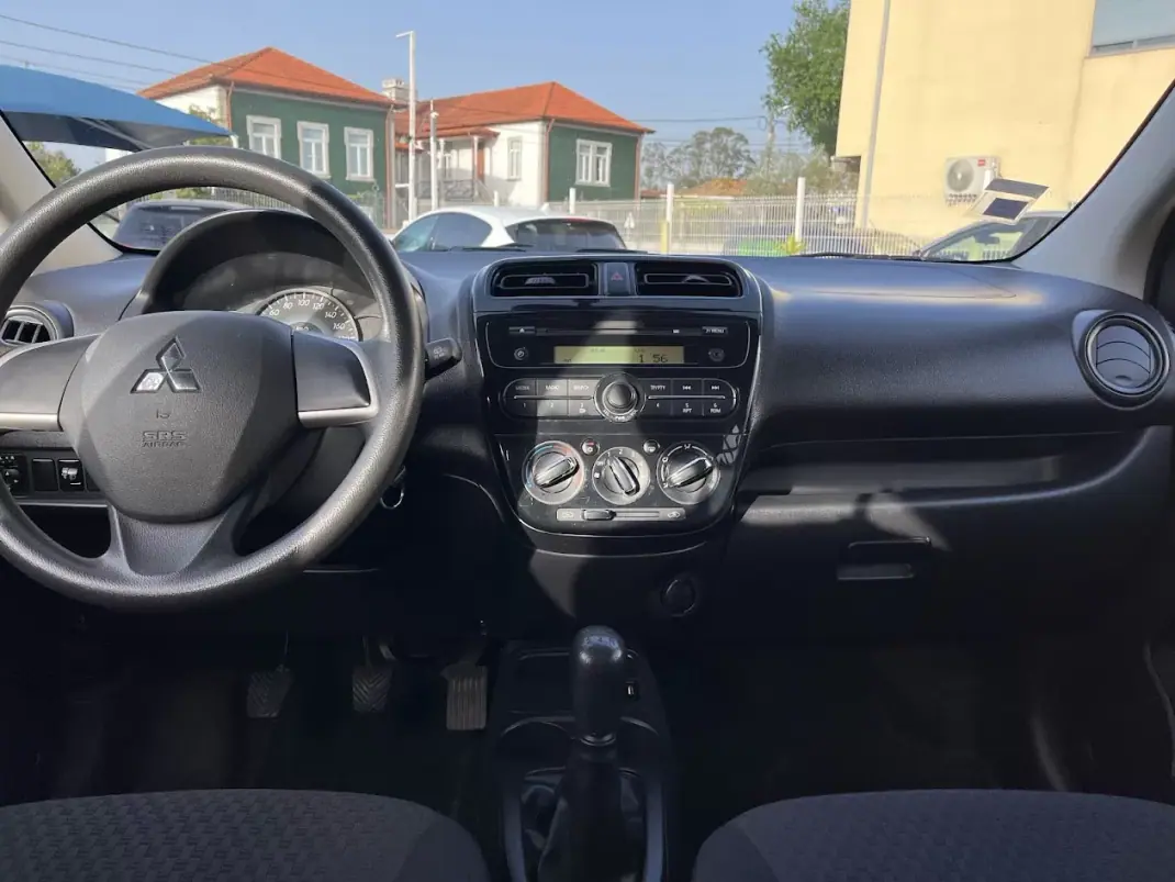 Mitsubishi Space Star 2020 - 8450 EUR, 108000 km - AUTO.MOTO.pt - 108000km - foto 11 de 35