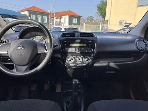Mitsubishi Space Star 2020 - 8450 EUR, 108000 km - AUTO.MOTO.pt - 108000km - foto 11 de 35