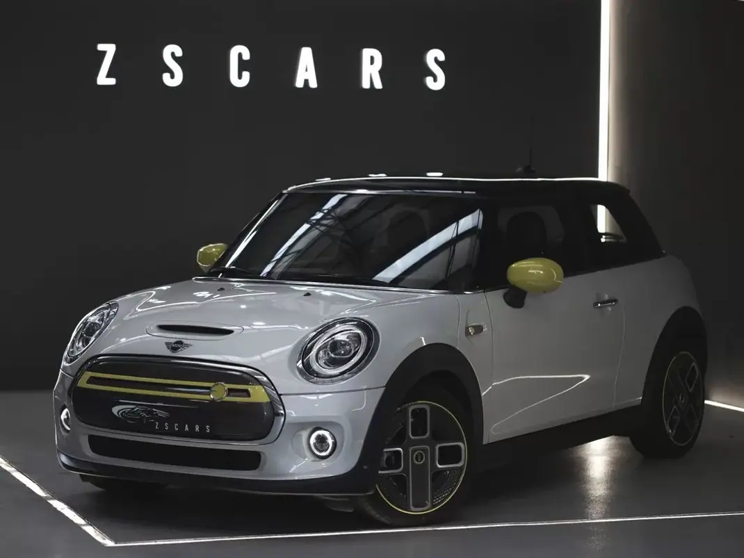 MINI 3 Portas 2019 - 16990 EUR, 70000 km - AUTO.MOTO.pt - 70000km - foto 4 de 23