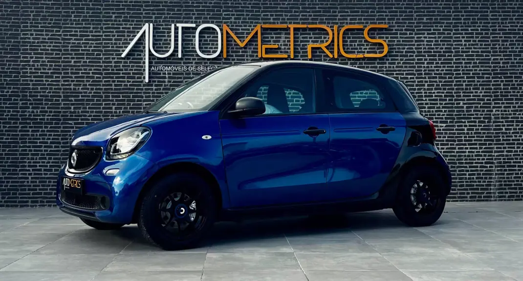 Smart ForFour 2018 - 11500 EUR, 91000 km - AUTO.MOTO.pt - 91000km - foto 1 de 13