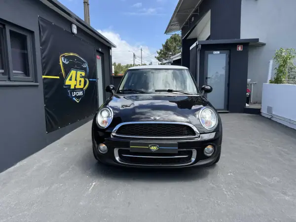 MINI Cooper 2012 - 8750 EUR, 212000 km - AUTO.MOTO.pt - 212000km - foto 2 de 17
