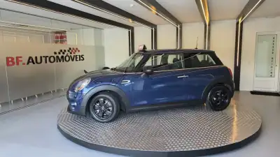 MINI One 2014 - 10900 EUR, 209521 km - AUTO.MOTO.pt - 209521km - foto 13 de 48