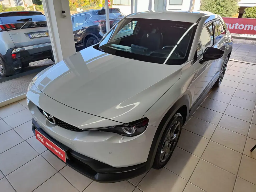 Mazda MX-30 2021 - 17650 EUR, 59000 km - 59000km - foto 6 de 39