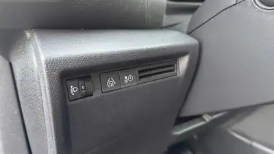Citroën e-C4 2022 - 20900 EUR, 23500 km - AUTO.MOTO.pt - 23500km - foto 23 de 51