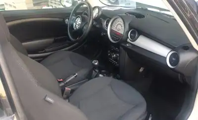 MINI One 2012 - 8990 EUR, 219000 km - AUTO.MOTO.pt - 219000km - foto 11 de 23