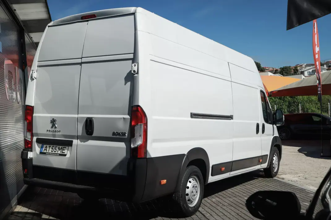 Peugeot 2022 - 22900 EUR, 199770 km - AUTO.MOTO.pt - 199770km - foto 9 de 16